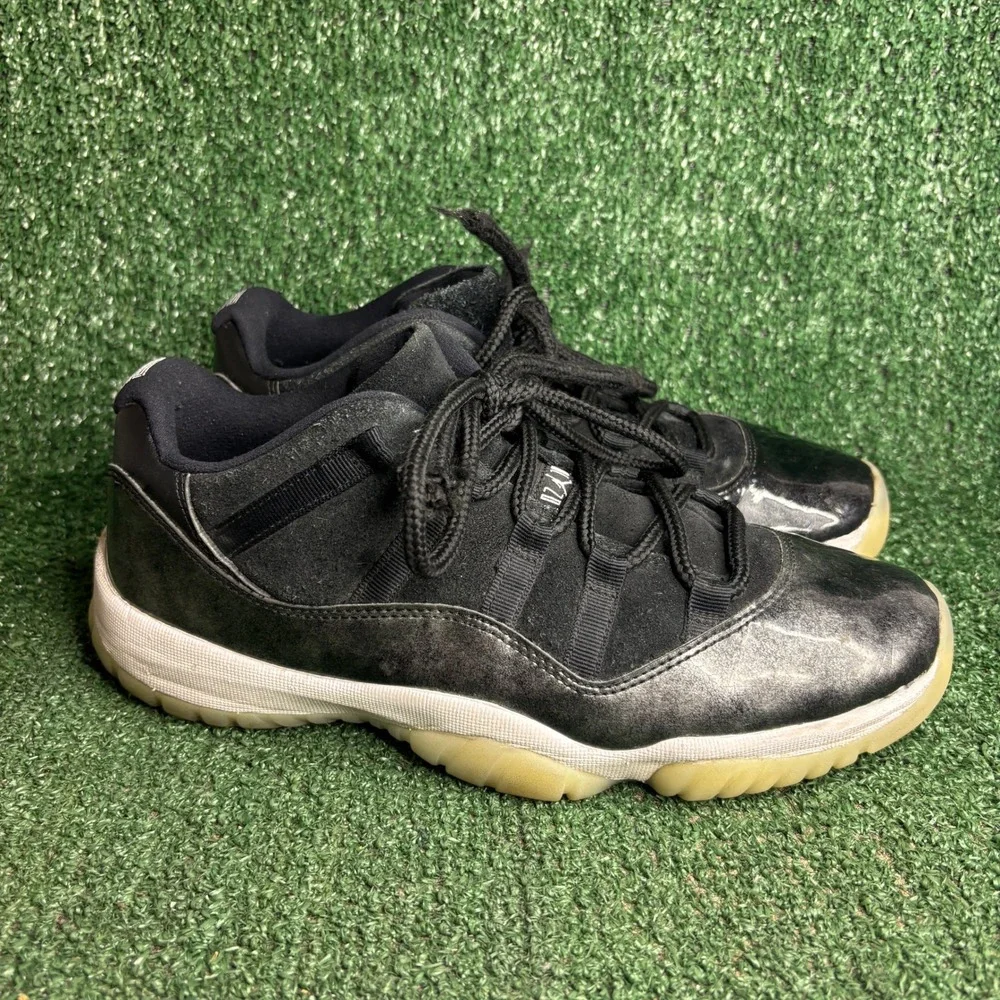 Jordan 11 Retro Low Barons Patent Leather Basketball Sneaker Black Mens Size 9.5